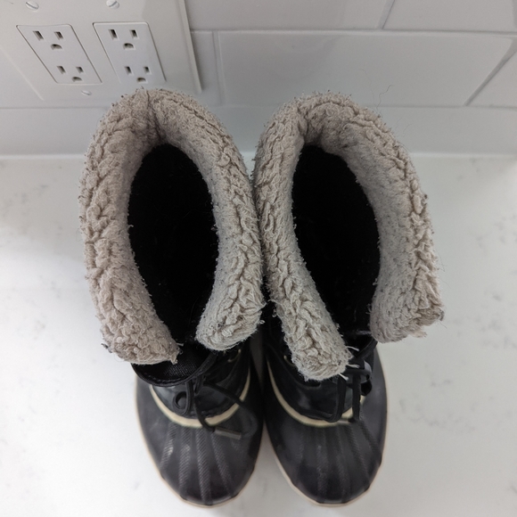 Sorel women winter boots size 6 - Picture 7 of 8